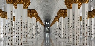 Origin of islam: Abu Dhabi Mosque