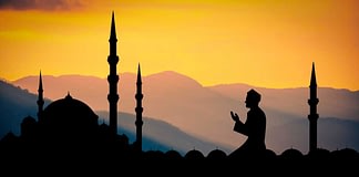 Origin of islam: Ramadan celebrated by Muslim